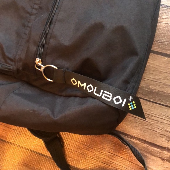 Omouboi Black Backpack - Picture 2 of 4